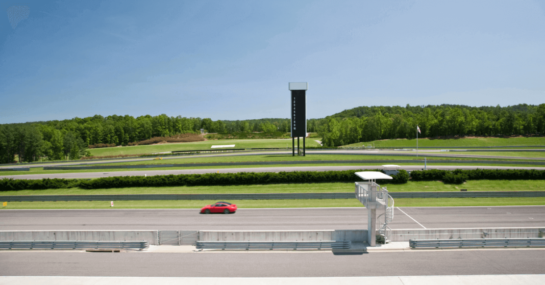 Electric-Race-Car-Track